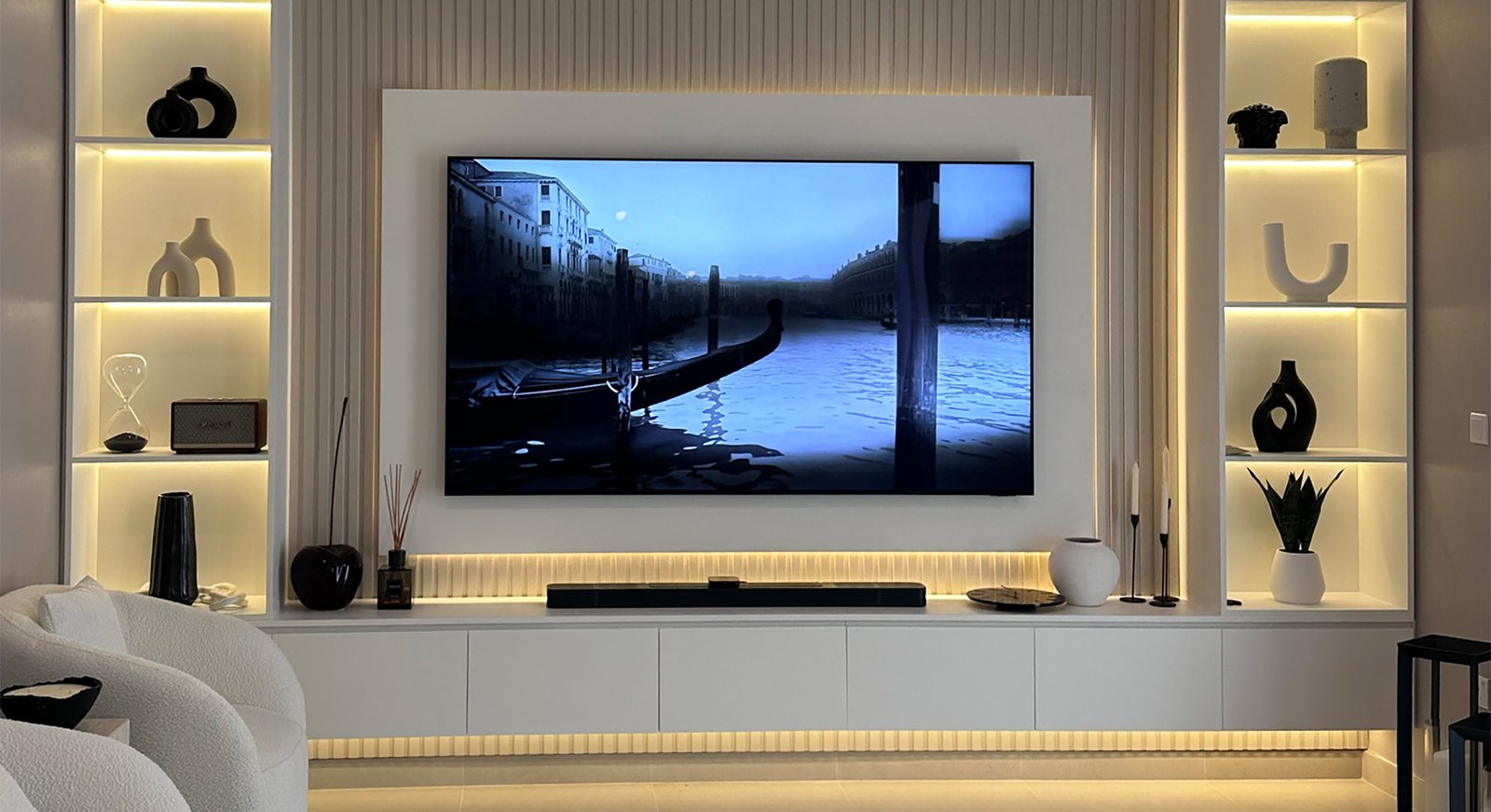 AMH Interior Design: Custom Solutions for Homes